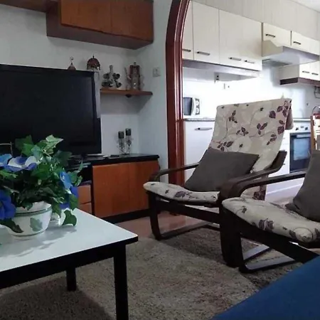 - 2 Bedrooms - 4465