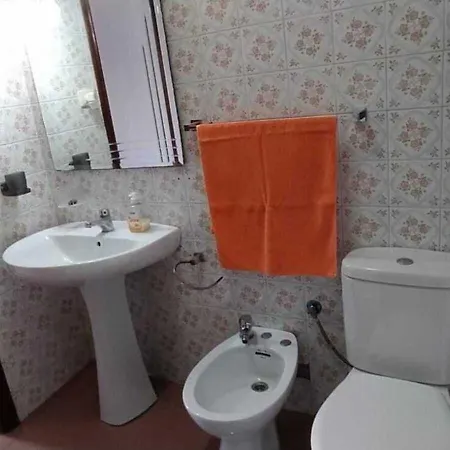 Apartment - 2 Bedrooms - 4465