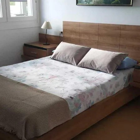- 2 Bedrooms - 4465 Apartment